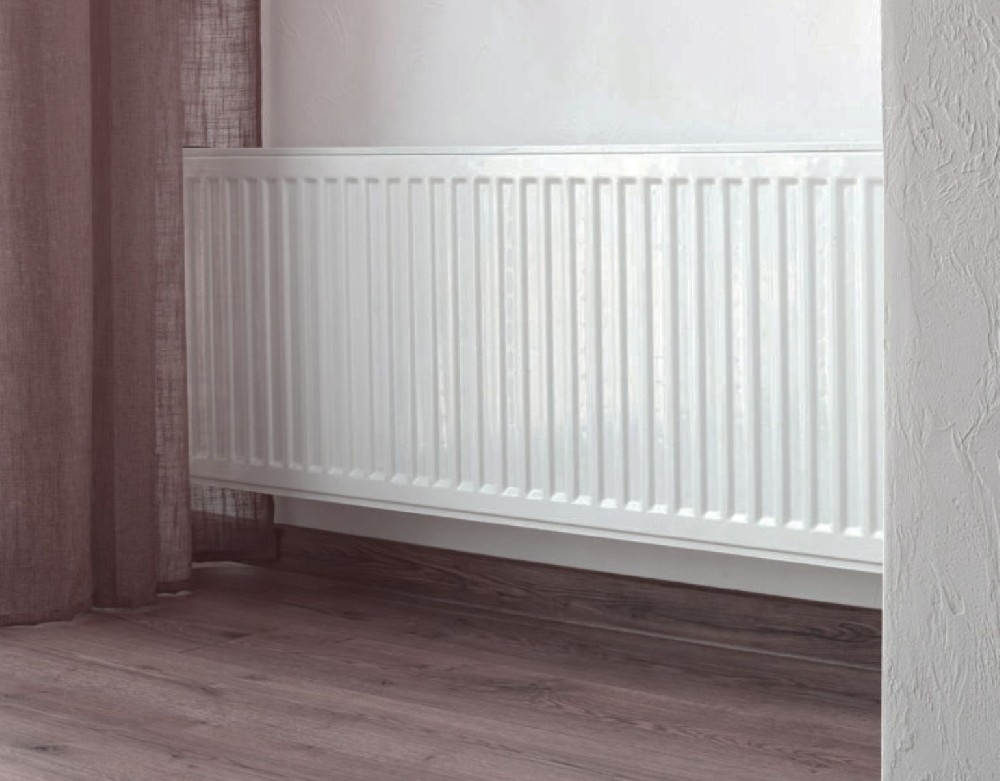 意斯暖钢制板式散热器